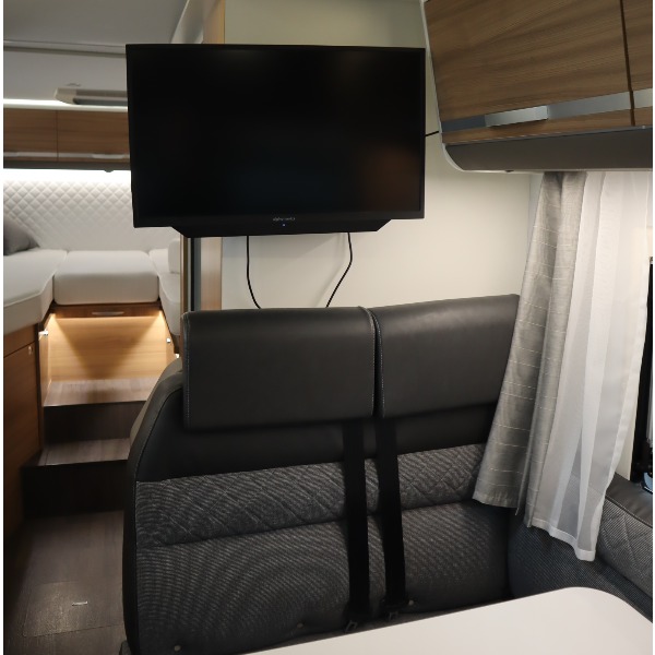 Adria Coral 600 TV